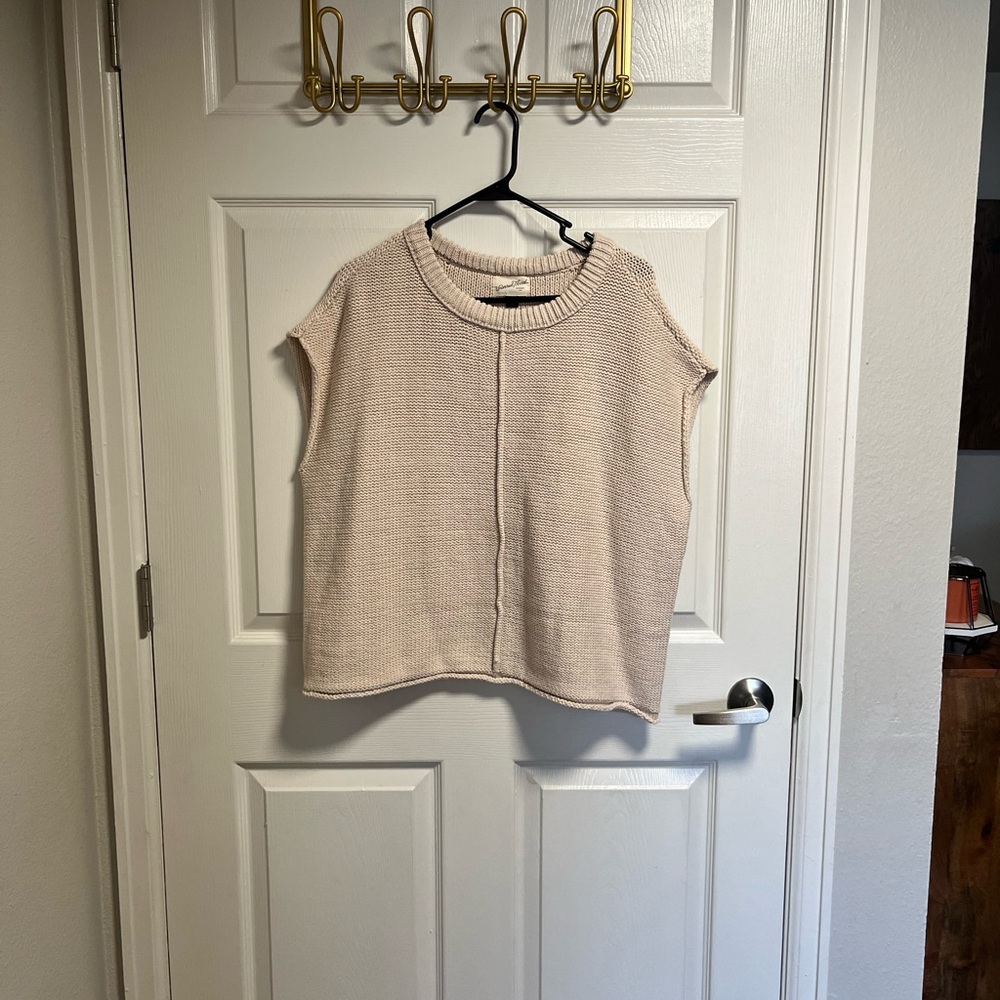 Universal Thread Size MediumSweater Top